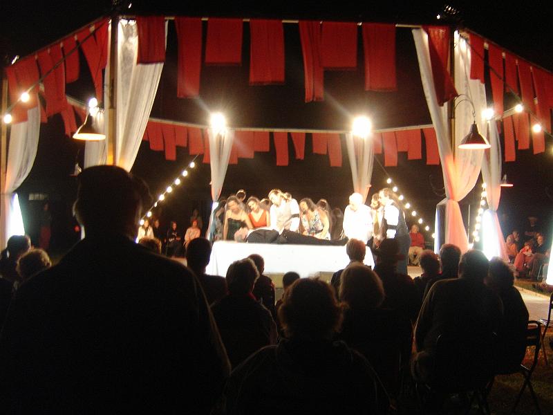 29 juin Spectacle l'Enorme clos Laperouse (017).jpg